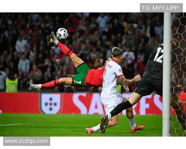 葡萄牙与波兰精彩对决集锦回顾球星表现与战术分析全景呈现